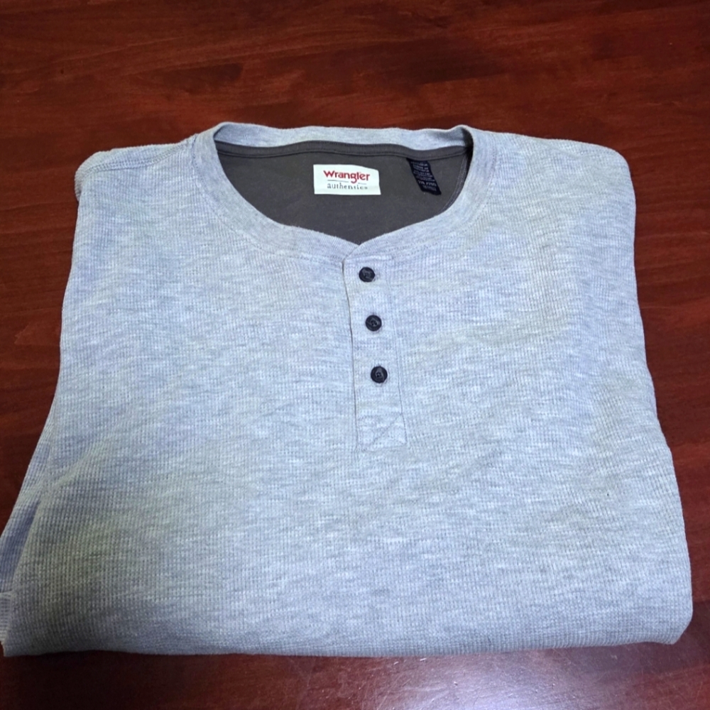 Wrangler Light Gray Long Sleeve Henley